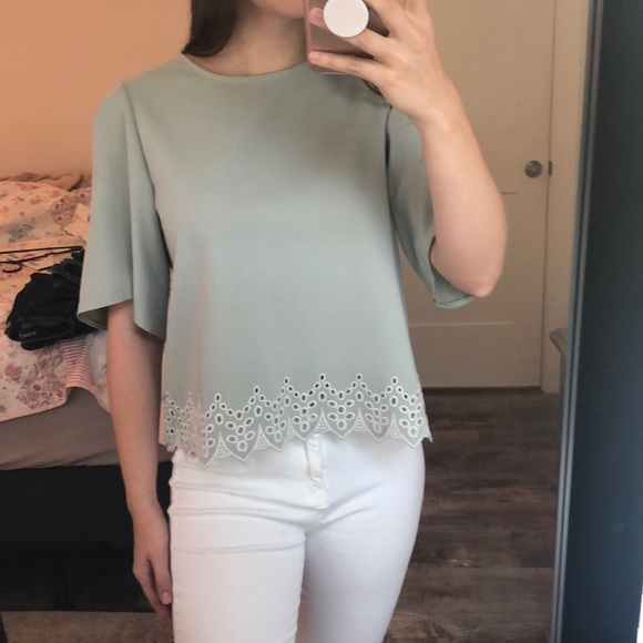 Boutique Mint Dressy Top - Picture 3 of 4